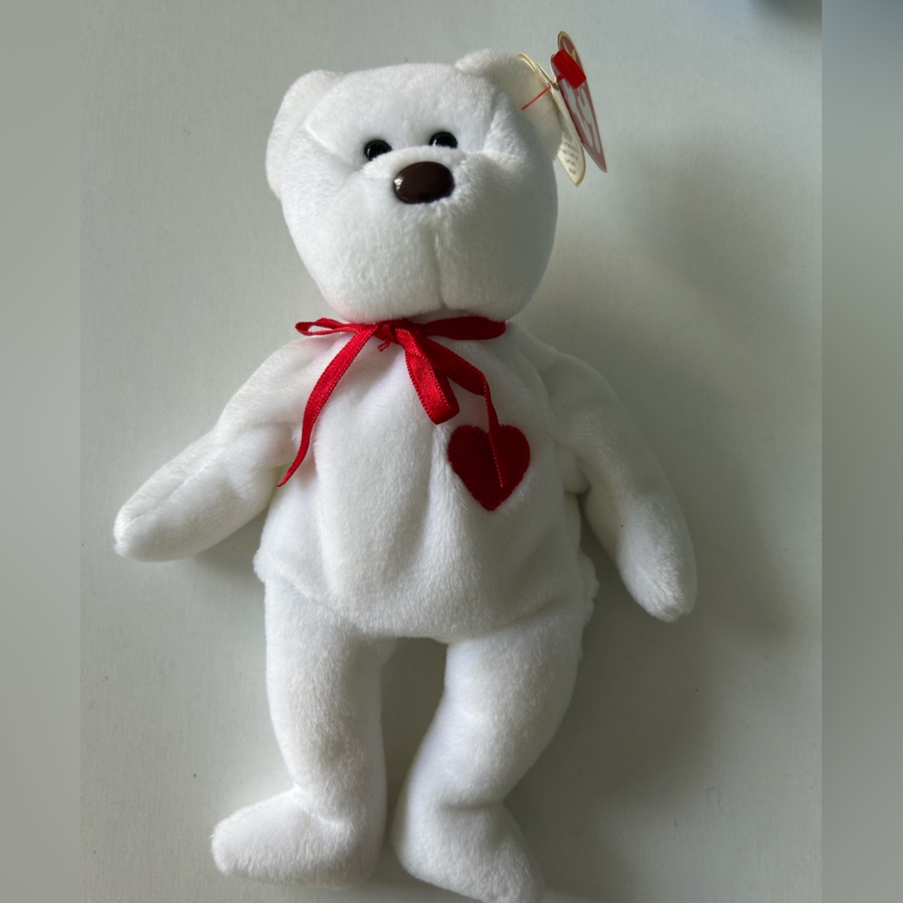 RETIRED 1994 VALENTINO BEANIE BABY WITH BROWN NOSE